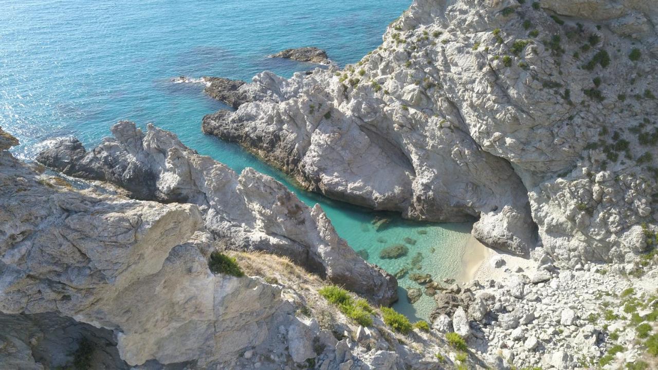 Villa Kore, Capo Vaticano Exterior foto