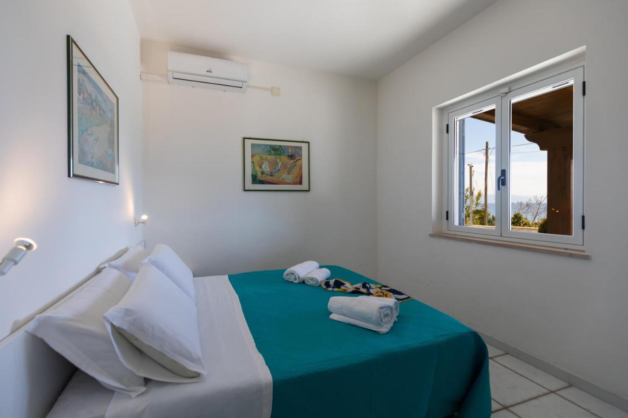 Villa Kore, Capo Vaticano Exterior foto
