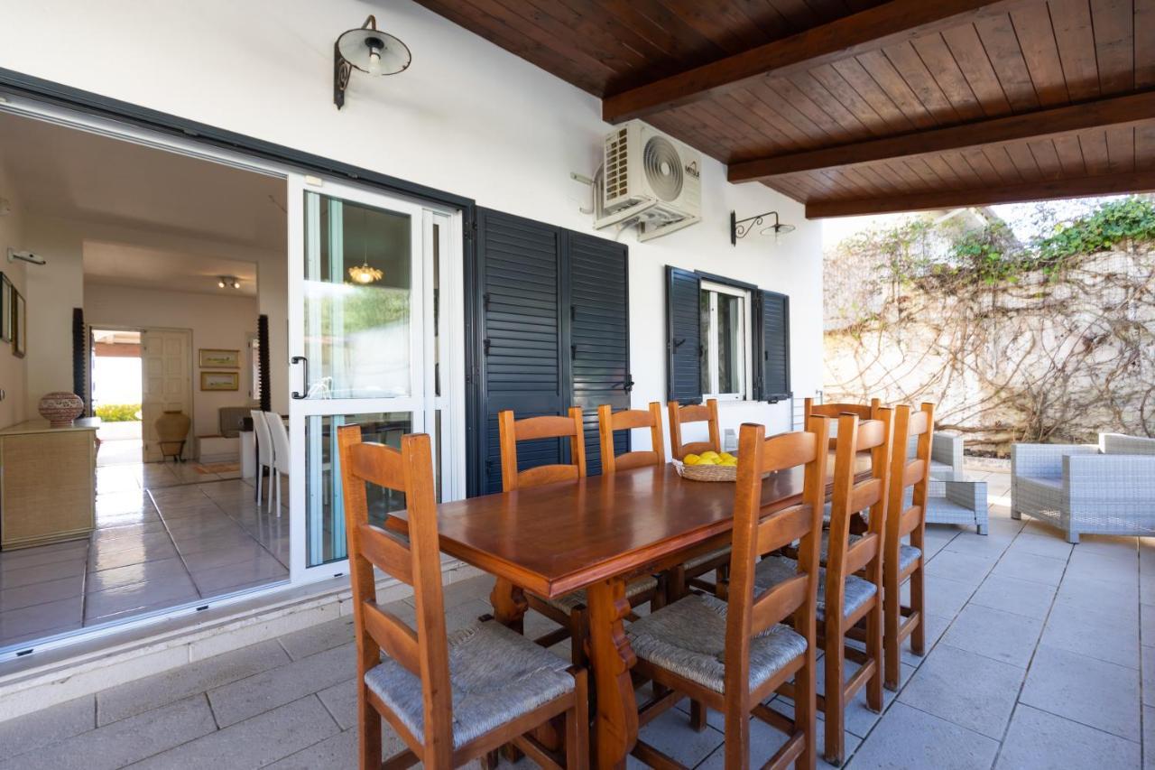 Villa Kore, Capo Vaticano Exterior foto