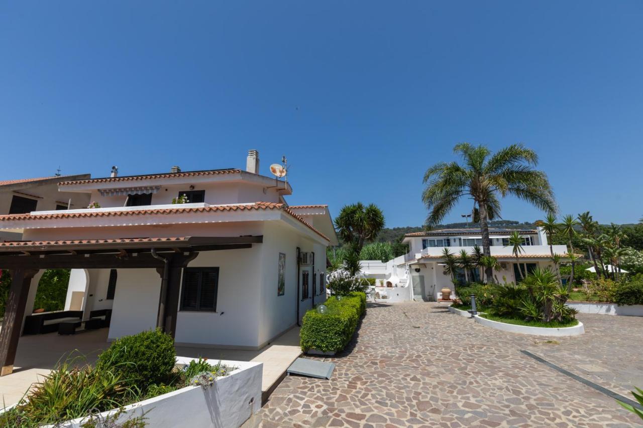 Villa Kore, Capo Vaticano Exterior foto
