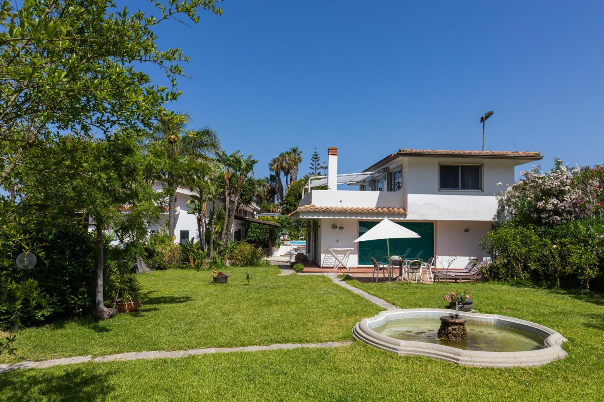 Villa Kore, Capo Vaticano Exterior foto